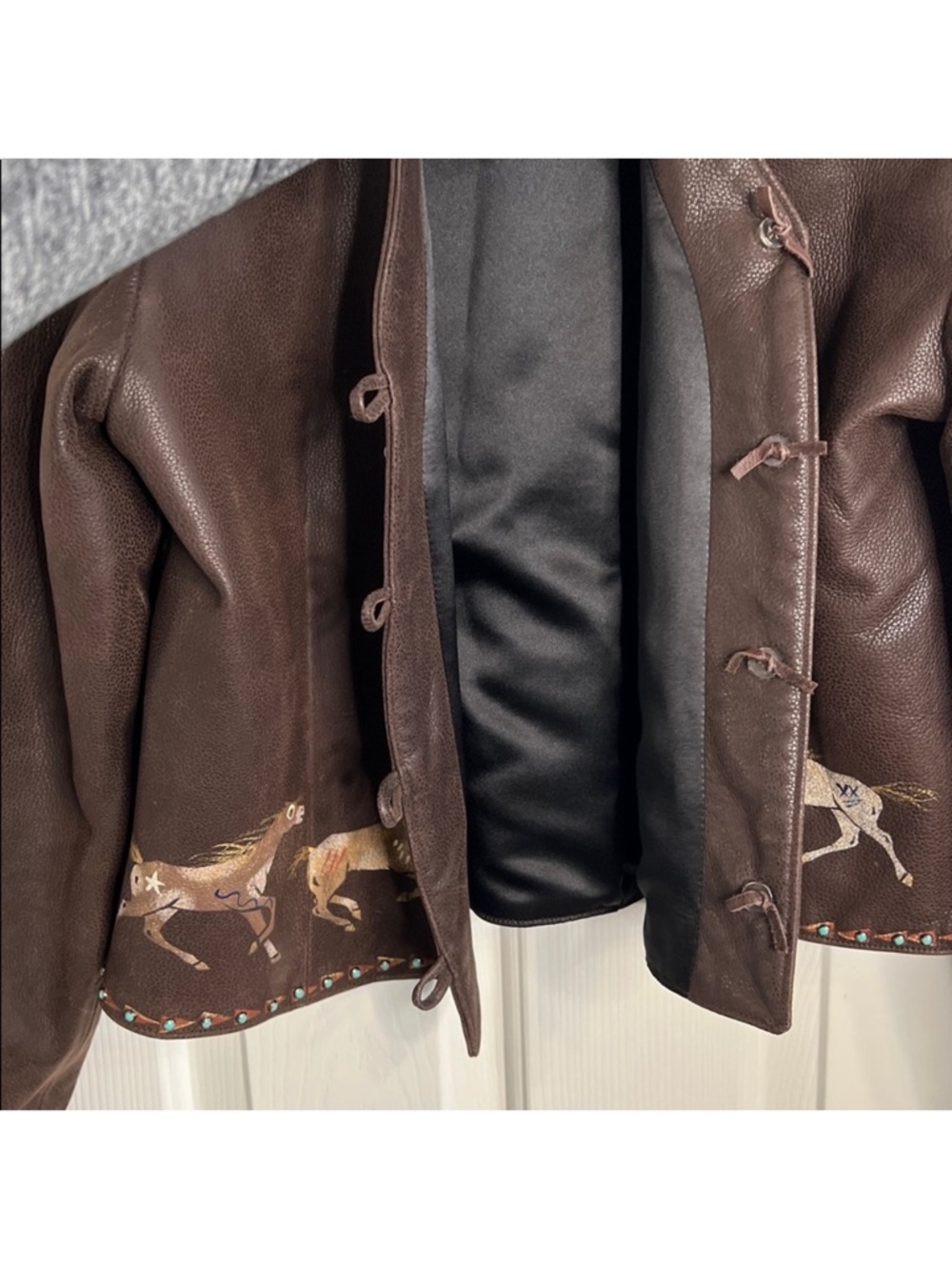 Patricia Wolf hand painted Indian ponies Leather Jacket Turquoise Studs L EUC - Picture 2 of 10